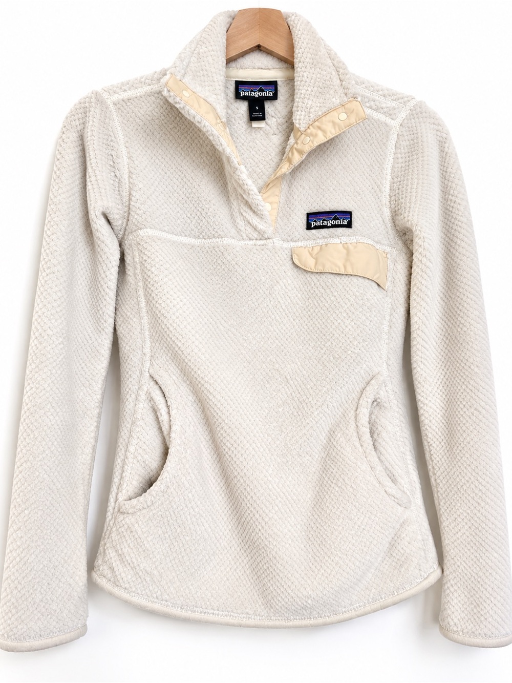 Patagonia Cream and Beige Fleece Jacket - S